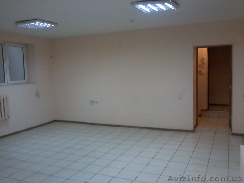 Сдам под ателье, офис, услуги, склад и т.д. 55 м2 на пл.Космонавтов.  - <ro>Изображение</ro><ru>Изображение</ru> #4, <ru>Объявление</ru> #811306