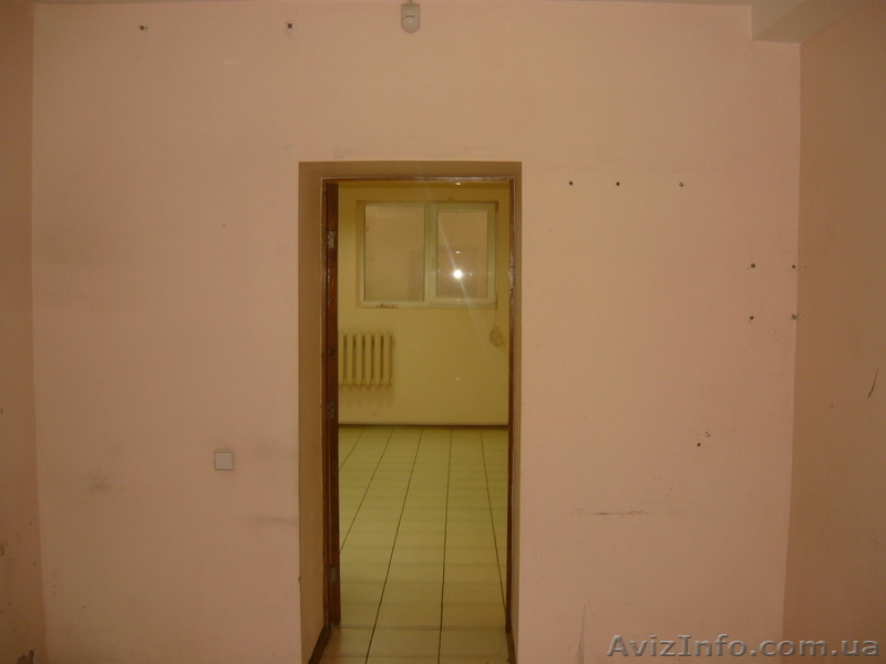 Сдам под ателье, офис, услуги, склад и т.д. 55 м2 на пл.Космонавтов.  - <ro>Изображение</ro><ru>Изображение</ru> #6, <ru>Объявление</ru> #811306