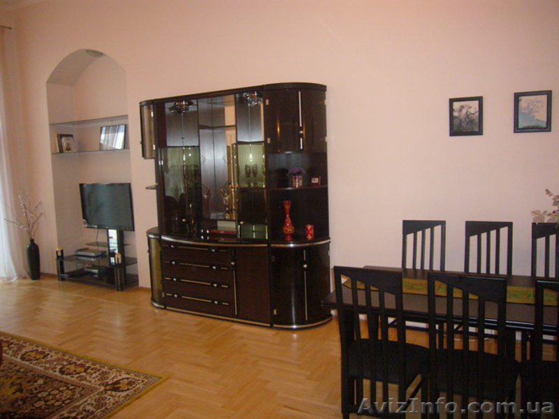 Продам 3к квартиру в историческом центре города (Львовская площадь)  - <ro>Изображение</ro><ru>Изображение</ru> #3, <ru>Объявление</ru> #838765