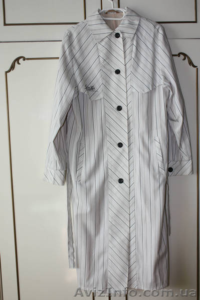 Плащ молочного цвета - <ro>Изображение</ro><ru>Изображение</ru> #1, <ru>Объявление</ru> #848090