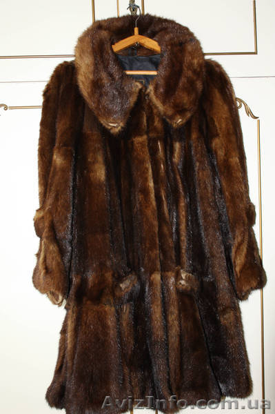 Шуба из натурального меха - <ro>Изображение</ro><ru>Изображение</ru> #1, <ru>Объявление</ru> #848085