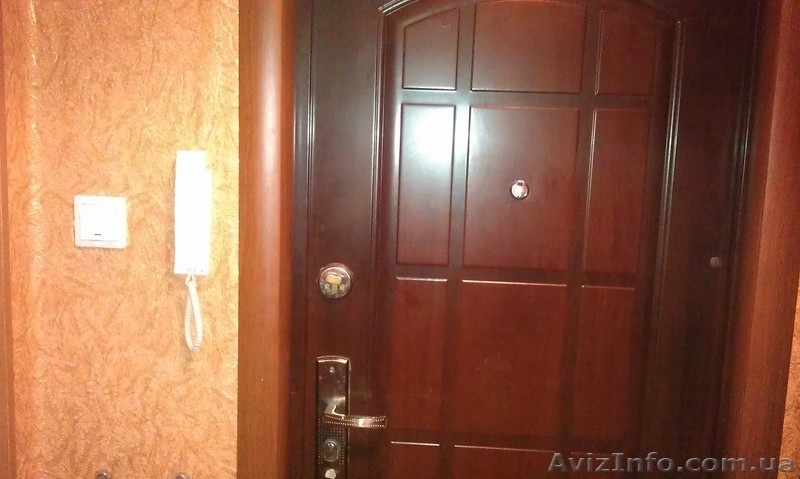 СРОЧНО!!! уютненькая трешечка ищет нового хозяина!!! - <ro>Изображение</ro><ru>Изображение</ru> #9, <ru>Объявление</ru> #862241