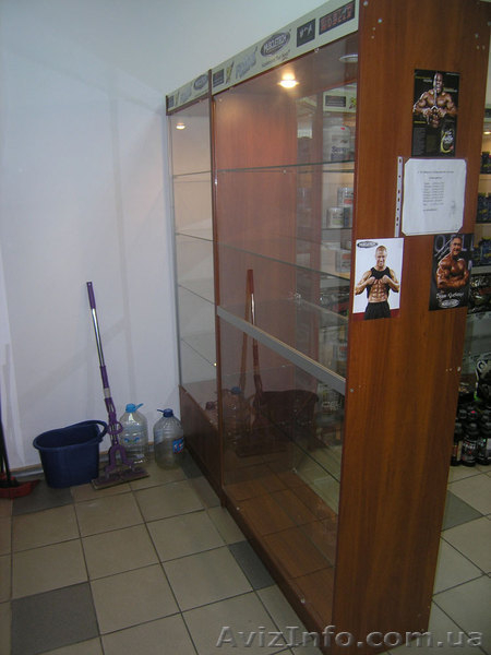 Продам полочную витрину б/у в отличном состоянии  - <ro>Изображение</ro><ru>Изображение</ru> #2, <ru>Объявление</ru> #868921