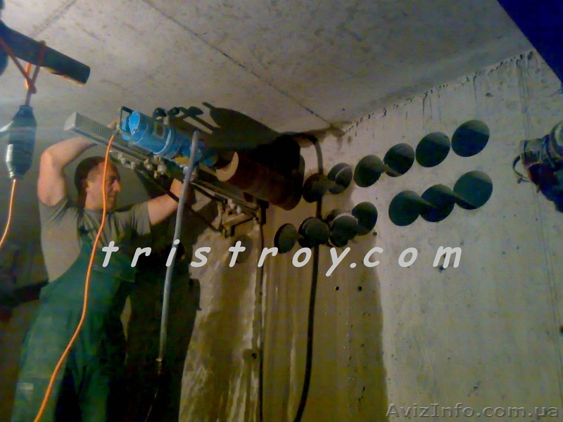 Сверление в бетоне. Алмазное сверление отверстий. Киев. Сверление под вытяжку.  - <ro>Изображение</ro><ru>Изображение</ru> #3, <ru>Объявление</ru> #884508