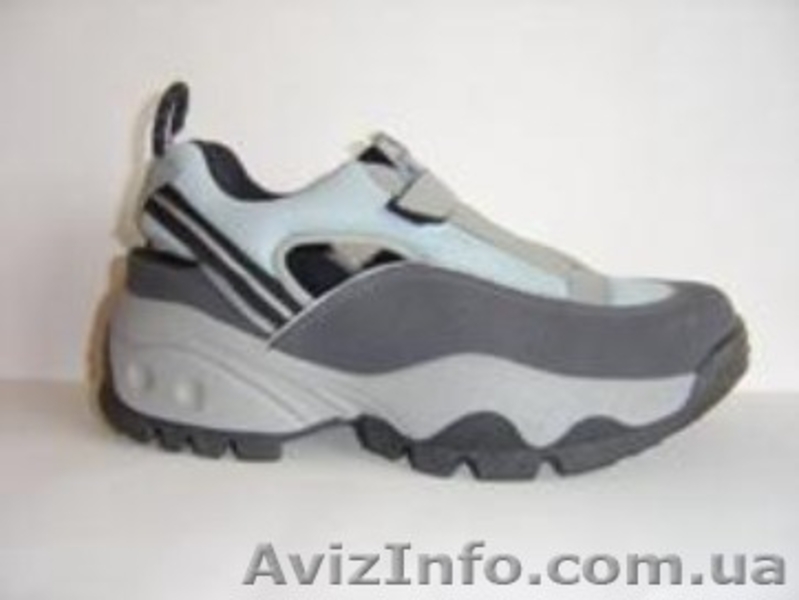 Спортивне взуття та кросівки розпродаж (нова) - <ro>Изображение</ro><ru>Изображение</ru> #4, <ru>Объявление</ru> #873284