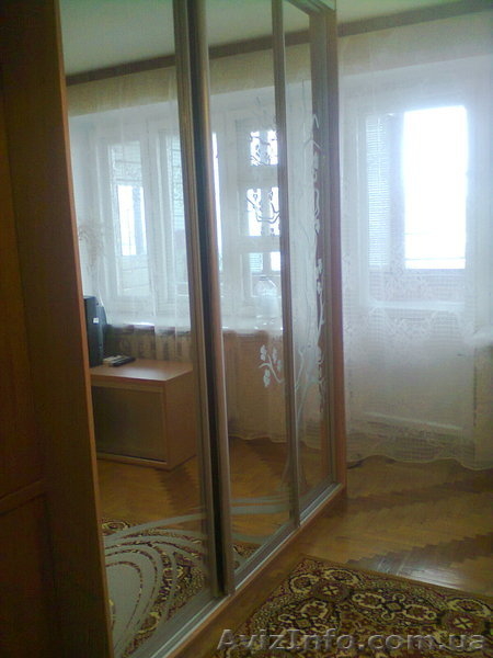 Сдаю комфортабельную 1 - комнатную квартиру на Оболони - <ro>Изображение</ro><ru>Изображение</ru> #1, <ru>Объявление</ru> #887878