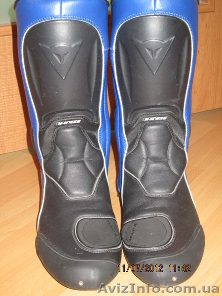 Женский мотокомбинезон и мотоботы - <ro>Изображение</ro><ru>Изображение</ru> #9, <ru>Объявление</ru> #877657