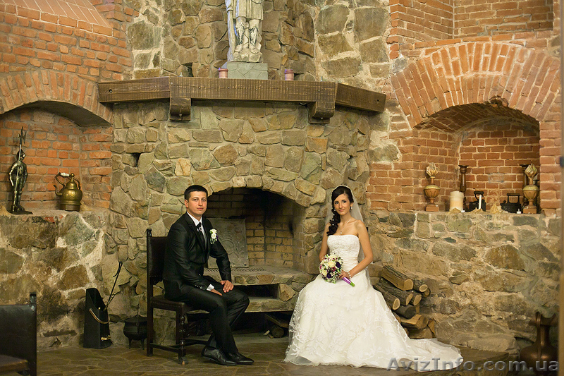 Шикарное свадебное платье Casablanca Bridal - <ro>Изображение</ro><ru>Изображение</ru> #2, <ru>Объявление</ru> #888132