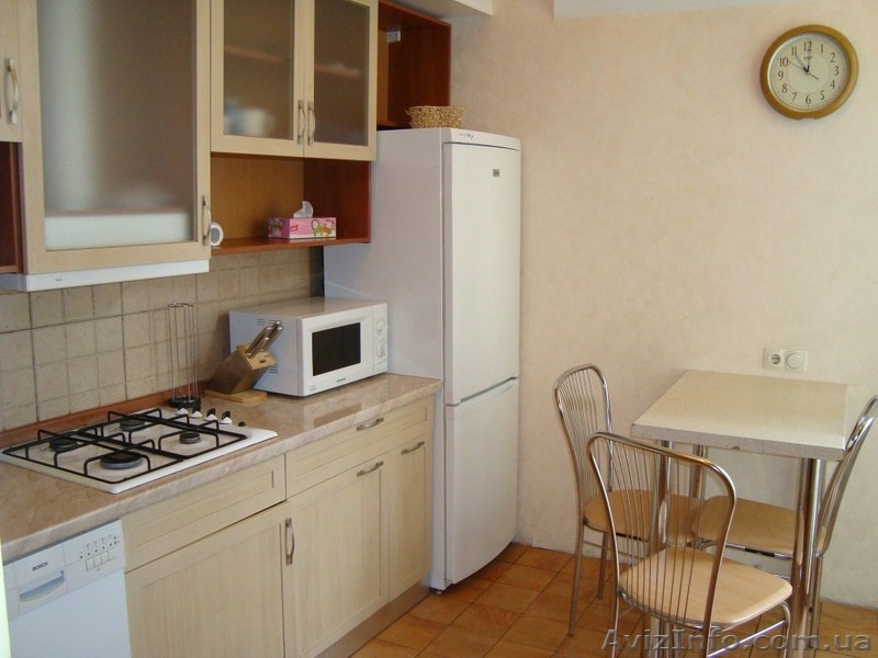 Снять посуточно 3-комнатную студио Бассейная,wi-fi,техника+посуда - <ro>Изображение</ro><ru>Изображение</ru> #6, <ru>Объявление</ru> #925576