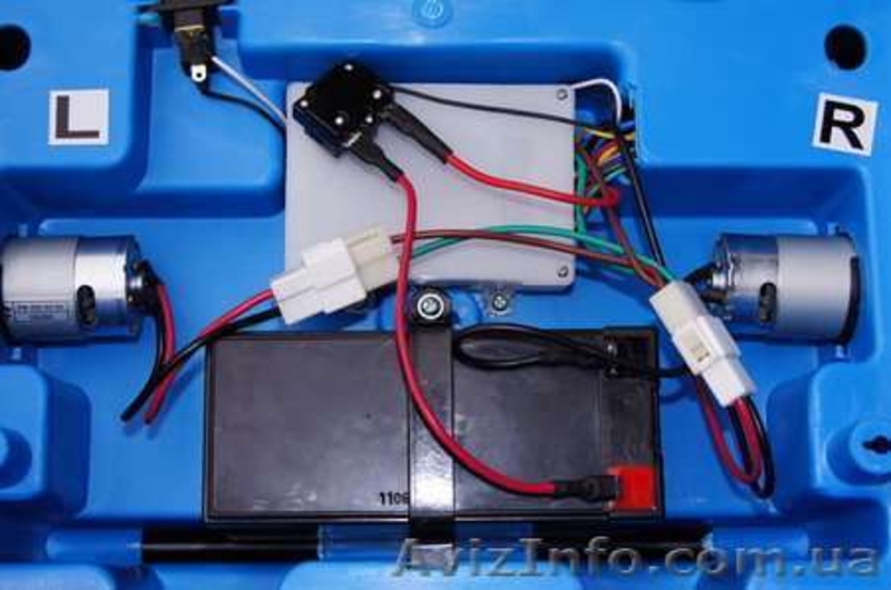 Детский электромобиль СH 9928R + Д/У. НЕБЕСНЫЙ - <ro>Изображение</ro><ru>Изображение</ru> #5, <ru>Объявление</ru> #931256