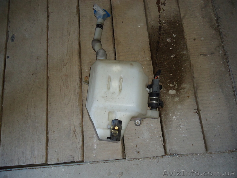 Бачок омывателя б/у Хонда Аккорд с 2003-2007г. - <ro>Изображение</ro><ru>Изображение</ru> #1, <ru>Объявление</ru> #950314