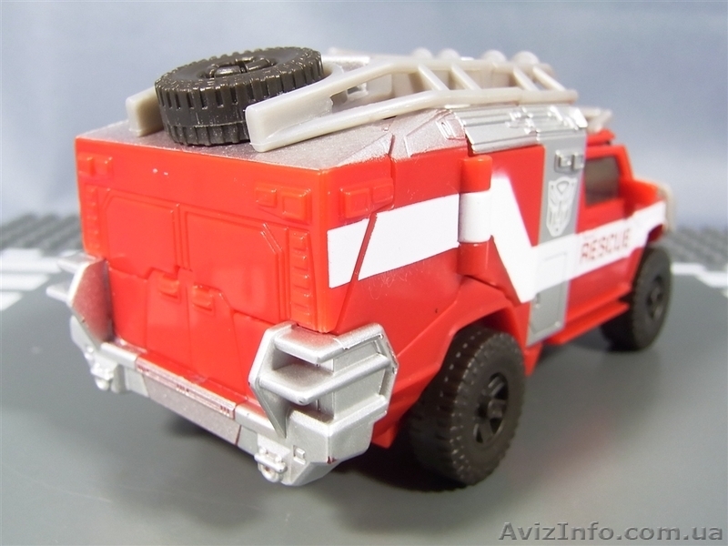 Робот Трансформер Специалист Ретчет Transformers Deluxe Ratchet - <ro>Изображение</ro><ru>Изображение</ru> #4, <ru>Объявление</ru> #953131