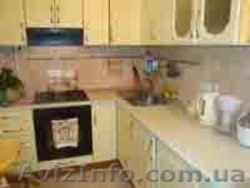 Посуточно 1 ком квартира возле метро Дарница Жмаченко 16 - <ro>Изображение</ro><ru>Изображение</ru> #1, <ru>Объявление</ru> #982373