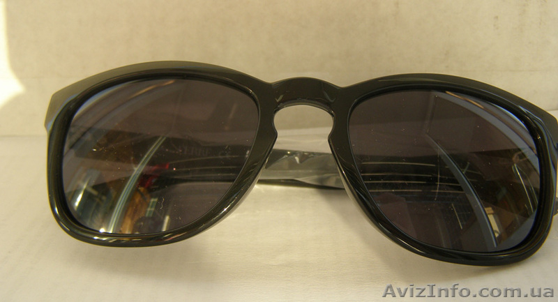 Cолнцезащитные очки Gianfranco Ferre - <ro>Изображение</ro><ru>Изображение</ru> #3, <ru>Объявление</ru> #989654