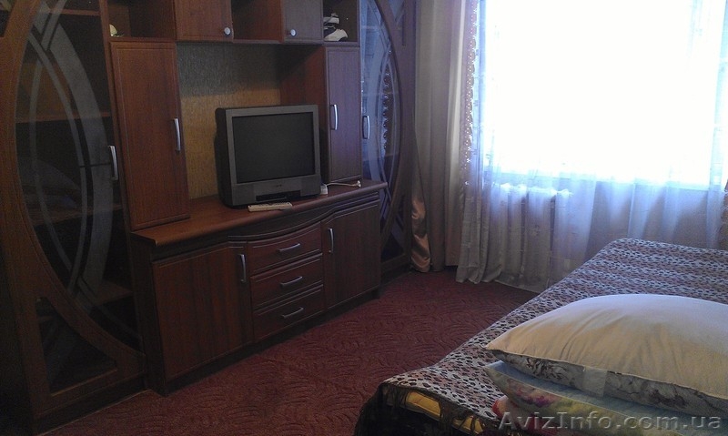 сдаю посуточно 2-х комн.кв. на нивках,Экспоплаза - <ro>Изображение</ro><ru>Изображение</ru> #4, <ru>Объявление</ru> #9995