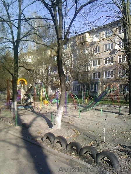 НИВКИ ПРОДАМ 2-х кім. кв. (НИВКИ) Шевченківський р-н вул.Маршала Гречка 20Б - <ro>Изображение</ro><ru>Изображение</ru> #1, <ru>Объявление</ru> #1000238