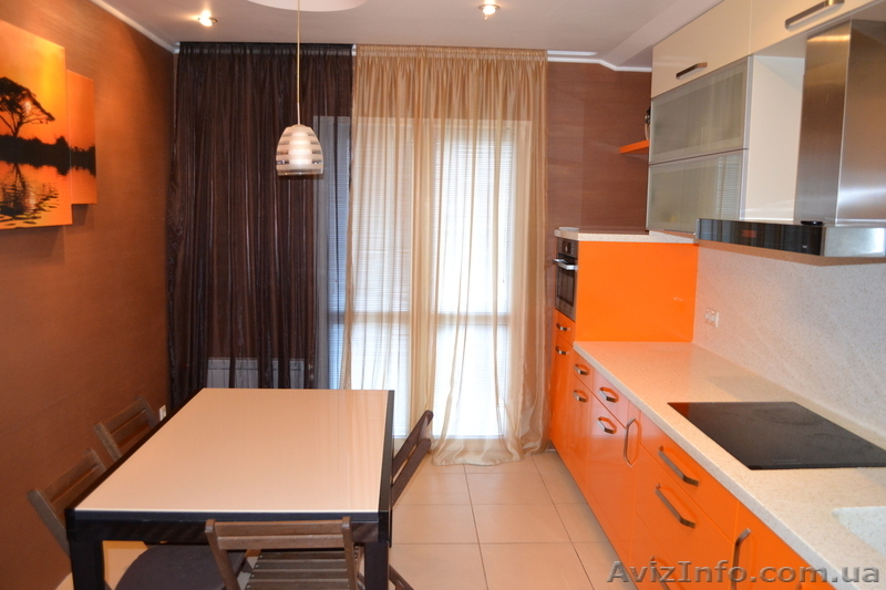 Просторная 3-комнатная квартира в новом доме европейского уровня  ждет Вас! - <ro>Изображение</ro><ru>Изображение</ru> #3, <ru>Объявление</ru> #1013458