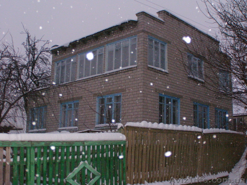 Продаю 2-х этажный дом в престижном районе - <ro>Изображение</ro><ru>Изображение</ru> #3, <ru>Объявление</ru> #1039434