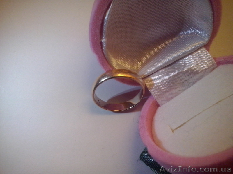 продам обручальное кольцо - <ro>Изображение</ro><ru>Изображение</ru> #2, <ru>Объявление</ru> #1052794