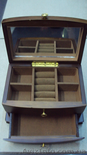 Шкатулка для украшений - <ro>Изображение</ro><ru>Изображение</ru> #1, <ru>Объявление</ru> #1062697