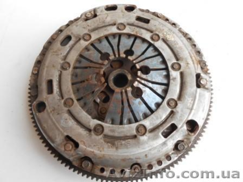 Маховик двухмассовый для VW Golf V 1.9tdi  - <ro>Изображение</ro><ru>Изображение</ru> #3, <ru>Объявление</ru> #1112345