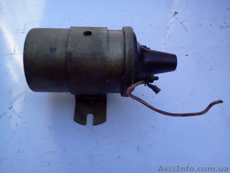 бобина системы зажигания б/у с ЗИЛ 130 - <ro>Изображение</ro><ru>Изображение</ru> #1, <ru>Объявление</ru> #1149213