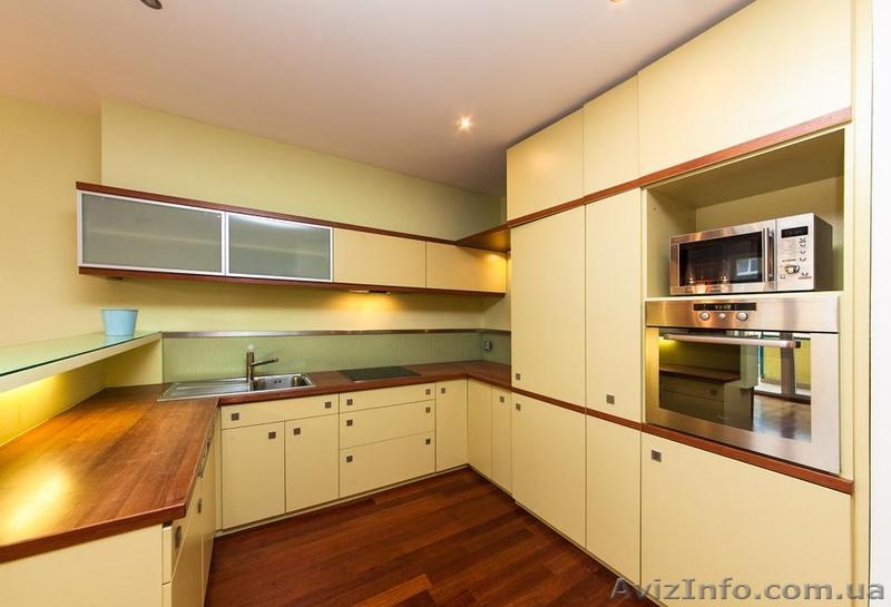 Продажа 3-х квартиры в Чехии, Прага-8 - <ro>Изображение</ro><ru>Изображение</ru> #7, <ru>Объявление</ru> #1168336