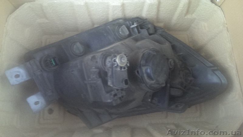 Продам передняя левая фара Kia Sportage 2 б/у - <ro>Изображение</ro><ru>Изображение</ru> #3, <ru>Объявление</ru> #1155985