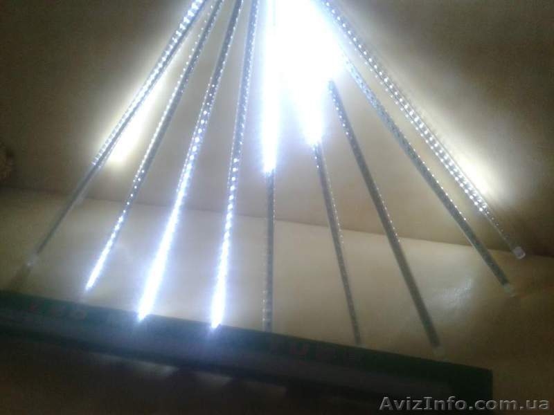 Дерево+ с сосульками. Световое оформление фасадов - <ro>Изображение</ro><ru>Изображение</ru> #3, <ru>Объявление</ru> #1166805