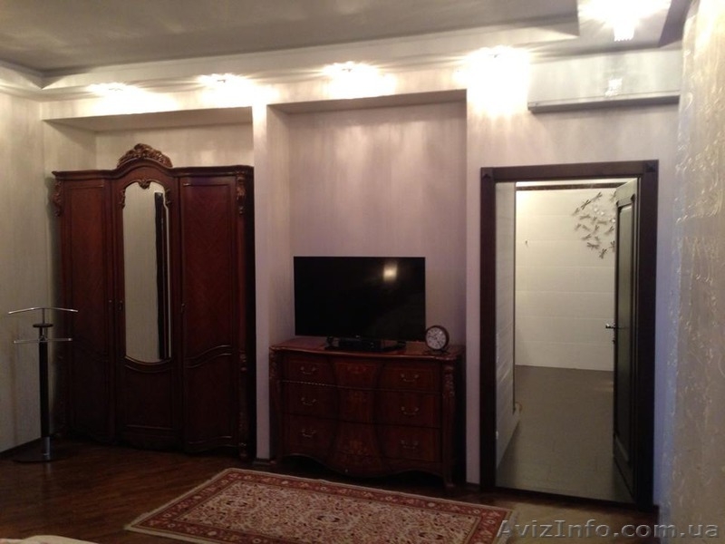 Дом 293м, евроремонт 2500у,е месяц  - <ro>Изображение</ro><ru>Изображение</ru> #10, <ru>Объявление</ru> #1181018