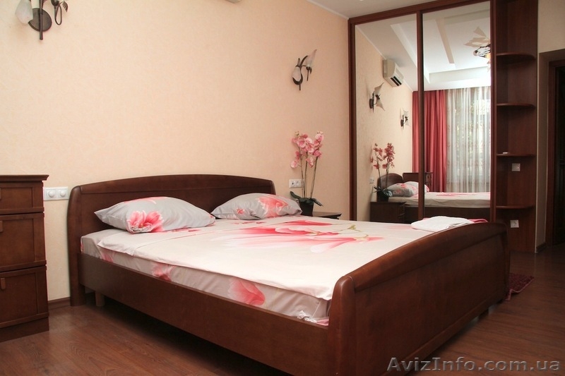 Посуточно.Шикарная 3х-комн. квартира в центре Киева . - <ro>Изображение</ro><ru>Изображение</ru> #2, <ru>Объявление</ru> #1191557