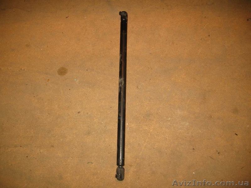 Audi A6  амортизатор капота  - <ro>Изображение</ro><ru>Изображение</ru> #1, <ru>Объявление</ru> #1203880