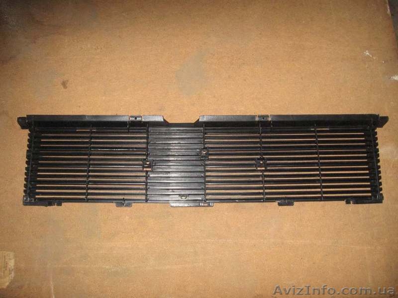 Audi 80 Решетка радиатора (250101) - <ro>Изображение</ro><ru>Изображение</ru> #2, <ru>Объявление</ru> #1203848