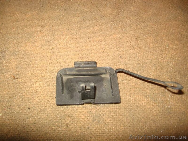 BMW 3  заглушка буксировочного крюка передняя - <ro>Изображение</ro><ru>Изображение</ru> #1, <ru>Объявление</ru> #1203892