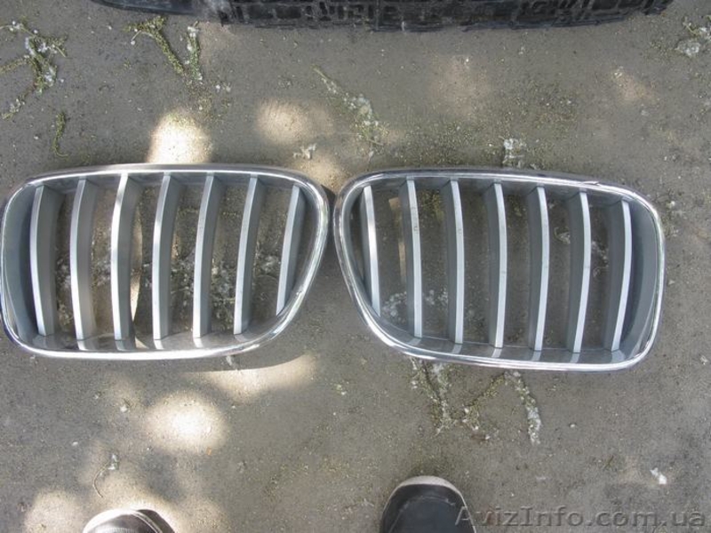BMW X3 решетка радиатора - <ro>Изображение</ro><ru>Изображение</ru> #1, <ru>Объявление</ru> #1204866