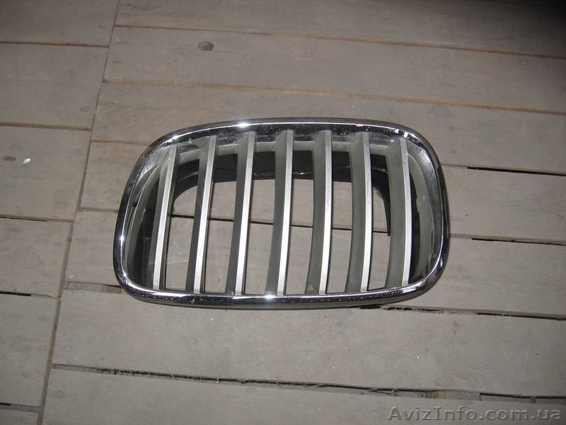 BMW X5 E70 решетка радиатора L  - <ro>Изображение</ro><ru>Изображение</ru> #1, <ru>Объявление</ru> #1204863