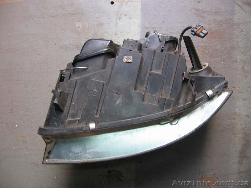 Audi A6 4B (97-04) фара правая  - <ro>Изображение</ro><ru>Изображение</ru> #9, <ru>Объявление</ru> #1203860