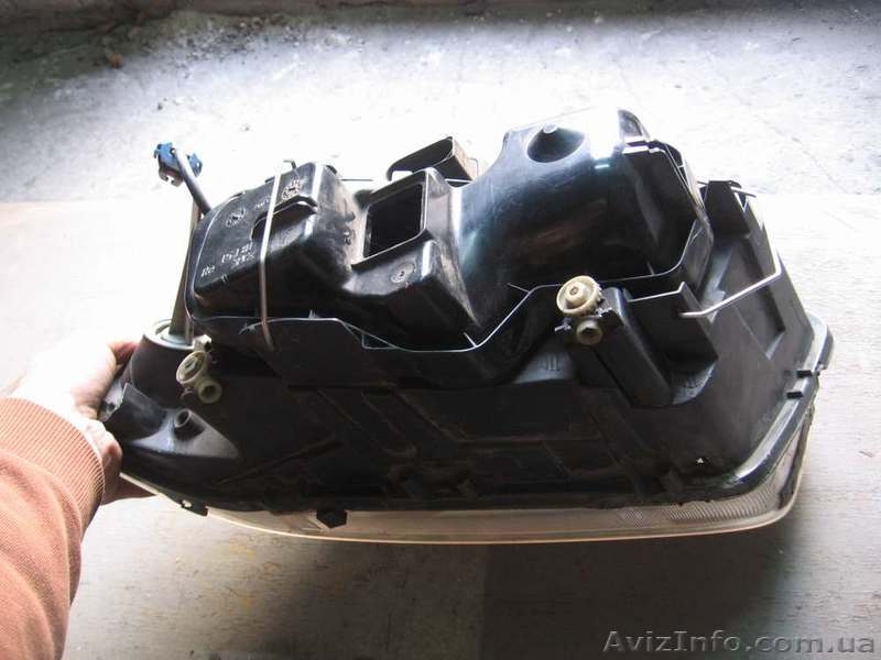 Audi A6 4B (97-04) фара правая  - <ro>Изображение</ro><ru>Изображение</ru> #10, <ru>Объявление</ru> #1203860