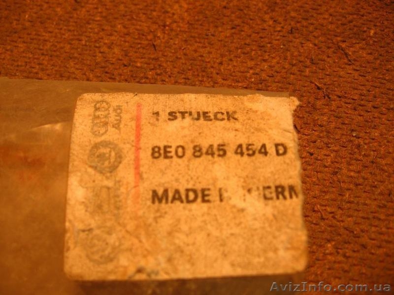 Audi A4 Накладка стекла лобового правая  - <ro>Изображение</ro><ru>Изображение</ru> #3, <ru>Объявление</ru> #1203887