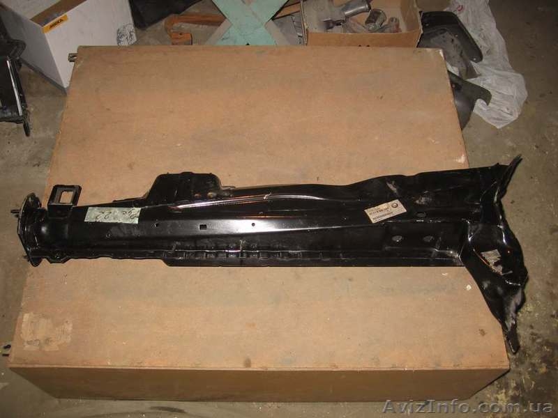 BMW 3 E46  лонжерон передний левый - <ro>Изображение</ro><ru>Изображение</ru> #2, <ru>Объявление</ru> #1203876