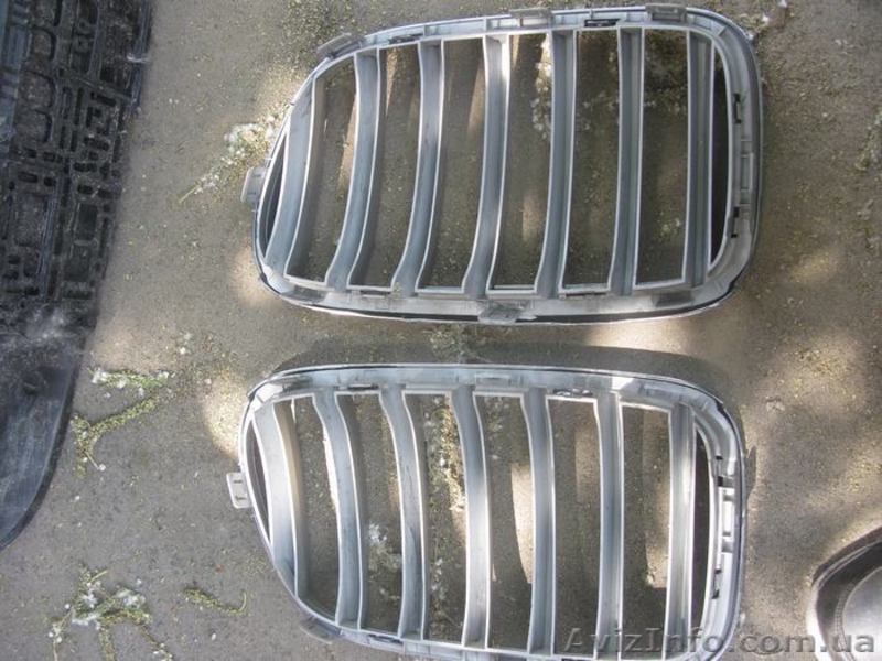BMW X3 решетка радиатора - <ro>Изображение</ro><ru>Изображение</ru> #3, <ru>Объявление</ru> #1204866