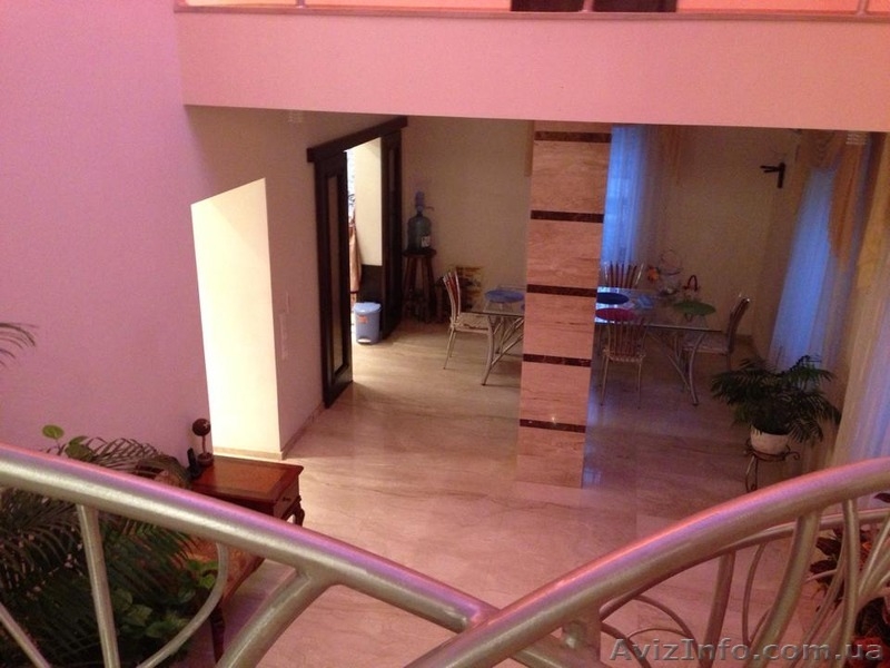 Дом в Шевченковском районе, 5 минут от метро Нивки, 300м. 399000 без Комиссии!  - <ro>Изображение</ro><ru>Изображение</ru> #7, <ru>Объявление</ru> #1202729