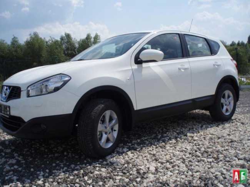 Nissan Qashqai 2013г, 2л, 141 л.с. автомат - <ro>Изображение</ro><ru>Изображение</ru> #3, <ru>Объявление</ru> #1212073