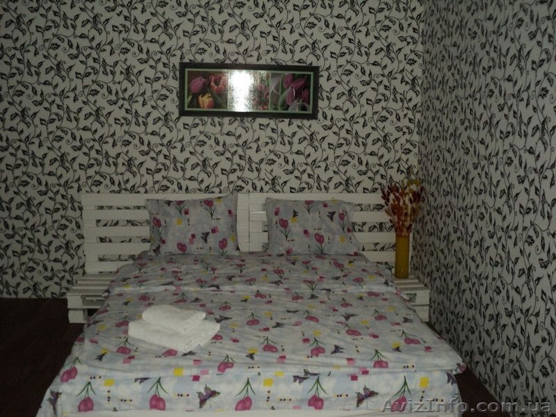 Однокомнатная с дизайнерским оригинальным ремонтом посуточно в Белой Церкв, WiFi - <ro>Изображение</ro><ru>Изображение</ru> #2, <ru>Объявление</ru> #1237823