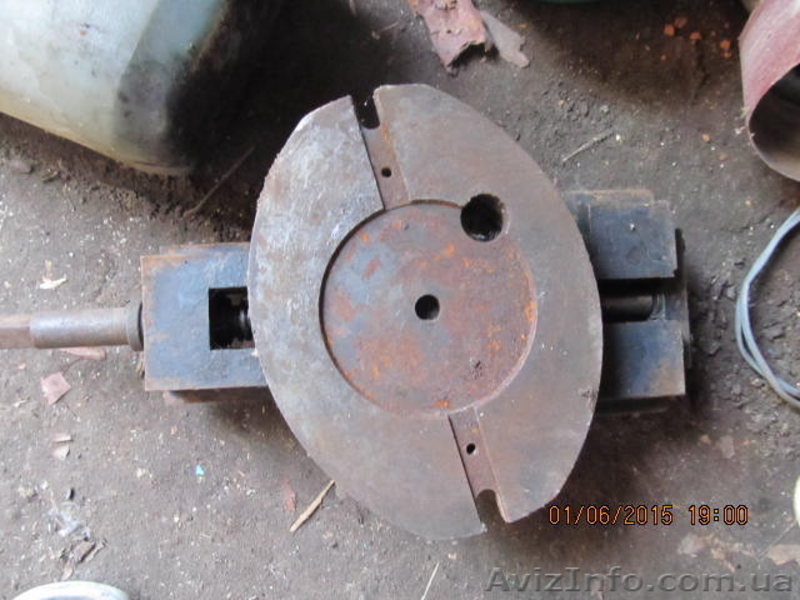 Тиски станочные поворотные   cделаны в СССР - <ro>Изображение</ro><ru>Изображение</ru> #1, <ru>Объявление</ru> #1290353