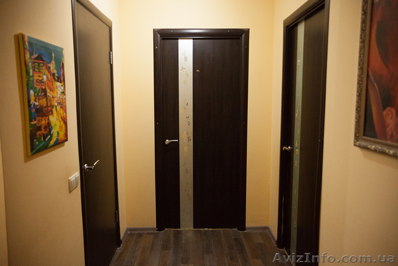 Трехкомнатная квартира Пономарева 2/2, 119 м, с ремонтом - <ro>Изображение</ro><ru>Изображение</ru> #8, <ru>Объявление</ru> #1297918