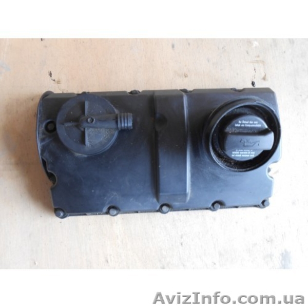 Крышка головки блока цилиндров Volkswagen  - <ro>Изображение</ro><ru>Изображение</ru> #1, <ru>Объявление</ru> #1308292