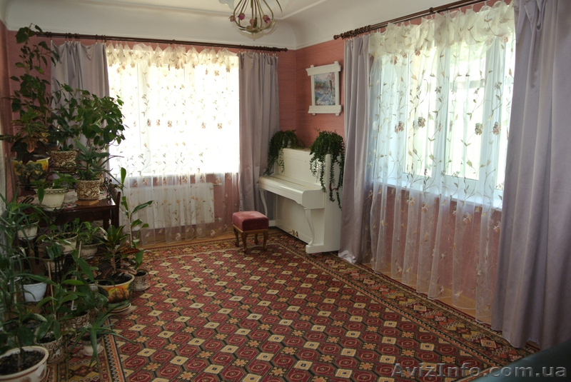 Продается достойный образец загородной недвижимости - <ro>Изображение</ro><ru>Изображение</ru> #8, <ru>Объявление</ru> #1343604