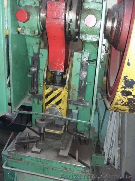 Пресс однокривошипный КД2318А - <ro>Изображение</ro><ru>Изображение</ru> #3, <ru>Объявление</ru> #1351924