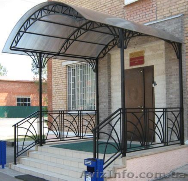 Козырьки из черного металла, с коваными элементами - <ro>Изображение</ro><ru>Изображение</ru> #2, <ru>Объявление</ru> #529918